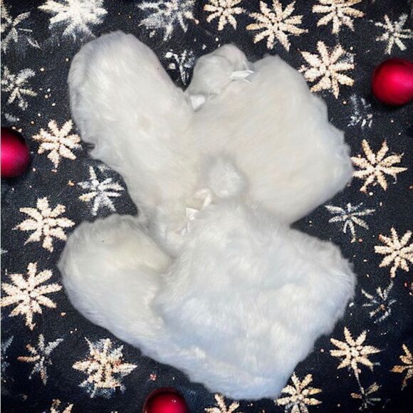 POM-POM Fuzzy Booties Slippers l L (9) l EUC - Picture 3 of 9